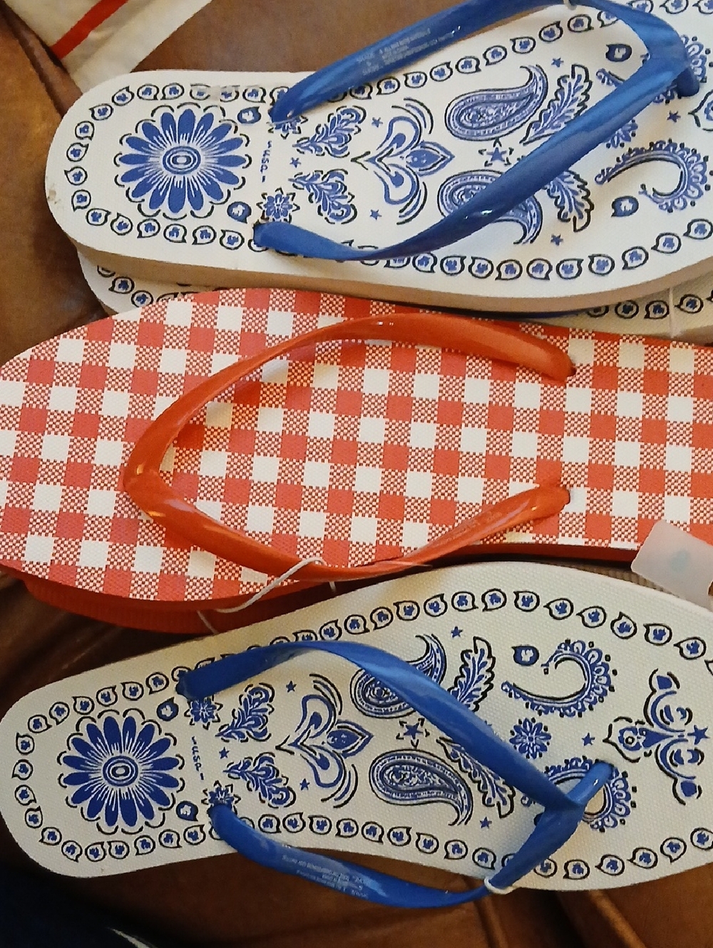 NWOT 3pr Thick Flip Flops Size 8